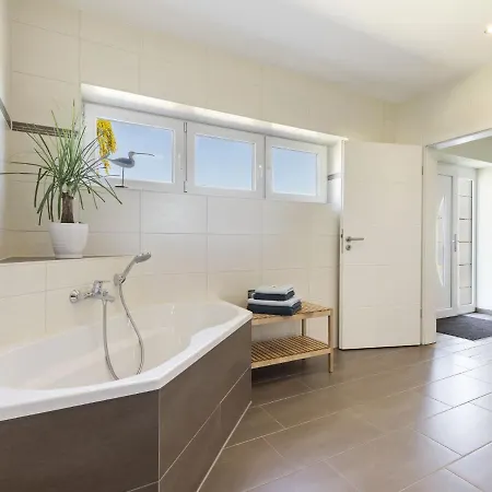 Apartament In Doberan With Garden